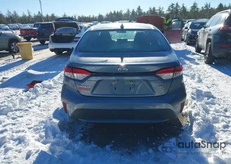 2022 Toyota Corolla Le z USA, uszkodzony, nr VIN 5YFEPMAE4NP322270